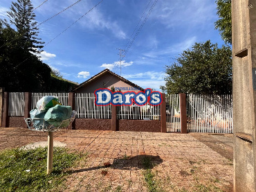 Casa para Venda em Maringá - PR, Zona 04