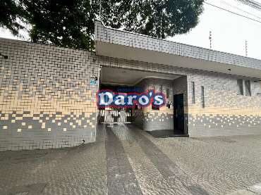 Apartamento para Venda em Maringá - PR, Zona 03