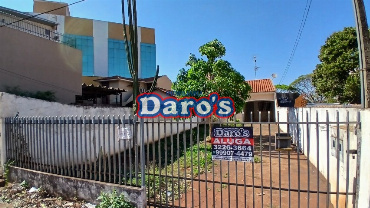 Casa para Locação em Maringá - PR, Zona 03