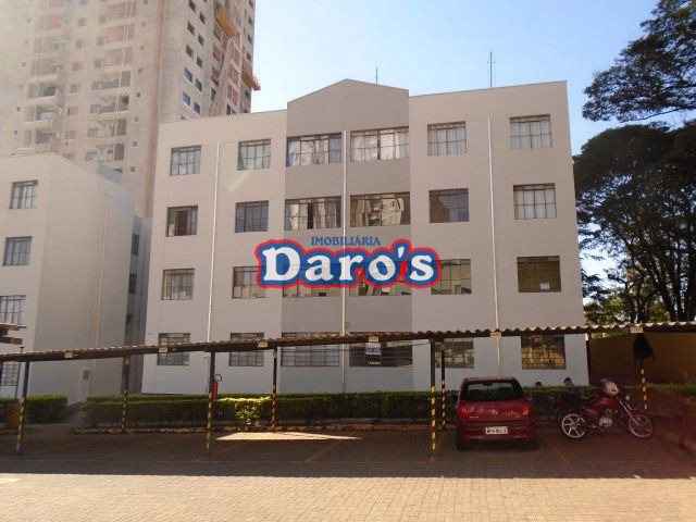Apartamento para Venda em Maringá - PR, Zona 08