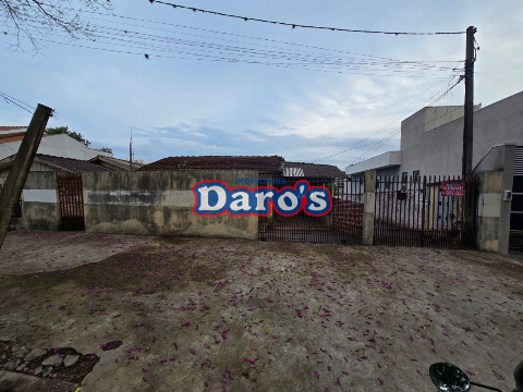 Casa para Venda em Maringá - PR, Zona 08
