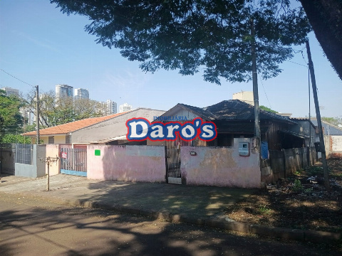 Casa para Venda em Maringá - PR, Zona 08