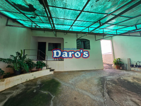 Casa para Venda em Maringá - PR, Zona 08