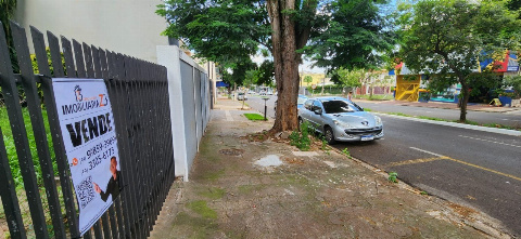 CASAS, Avenida Osíres Stenghel Guimarães