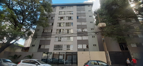 Apartamento para Venda em Maringá - PR, Zona 07