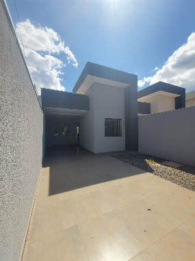 Casa para Venda em Maringá - PR, Cj João de Barro Cidade Canção