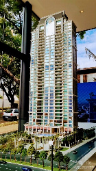 Apartamento para Venda em Maringá - PR, Zona 02