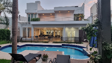 Sobrado em Condomínio para Venda em Maringá - PR, Jd Novo Horizonte