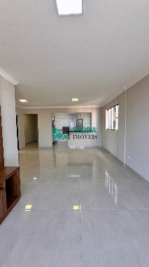 Apartamento para Venda em Maringá - PR, Zona 07