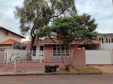 Casa para Venda em Maringá - PR, Jd Social
