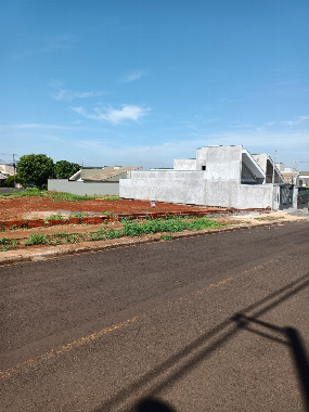 TERRENOS, Rua Joaquim P Guedes