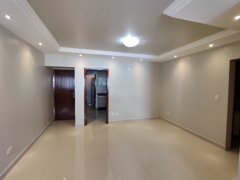 APARTAMENTOS, Rua Arthur Thomas