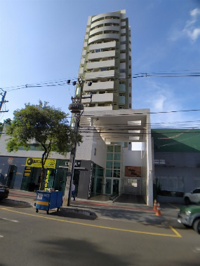 Apartamento para Locação em Maringá - PR, Zona 01 Centro