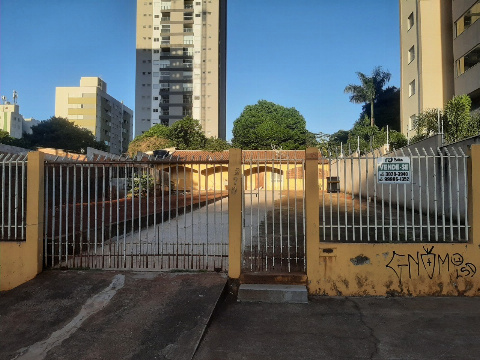 CASAS, Rua Jaracatiá