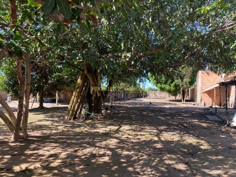 TERRENOS, Rua dos Cristais