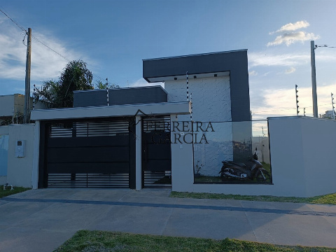 Casa para Venda em Sinop - MT, Jd das Itaúbas